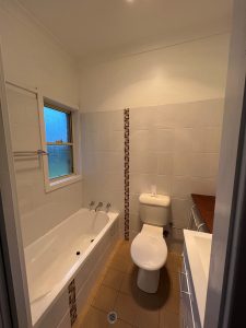6 NEWTON STREET, GOULBURN, NSW 2580 AUS