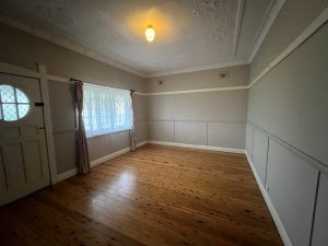 15 SALFORD ST, GOULBURN, NSW 2580 AUS
