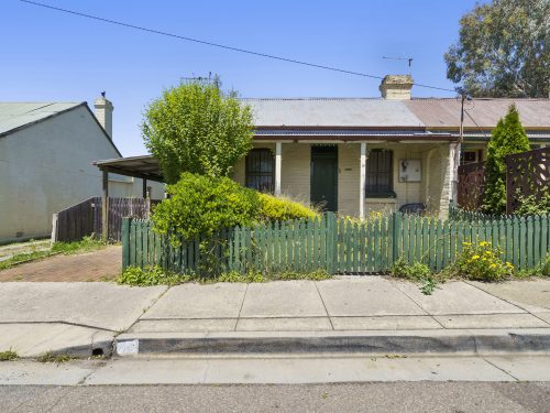 16 Arnheim Street, GOULBURN, NSW 2580 AUS