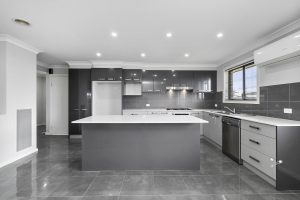 3 Fox Close, GOULBURN, NSW 2580 AUS