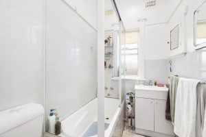 74 Sloane Street, GOULBURN, NSW 2580 AUS