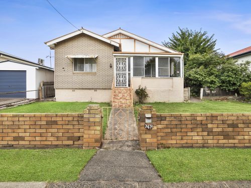 74 Sloane Street, GOULBURN, NSW 2580 AUS