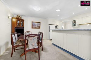 10 Llewellyn Avenue, GOULBURN, NSW 2580 AUS