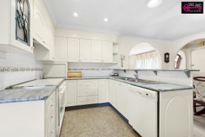 10 Llewellyn Avenue, GOULBURN, NSW 2580 AUS